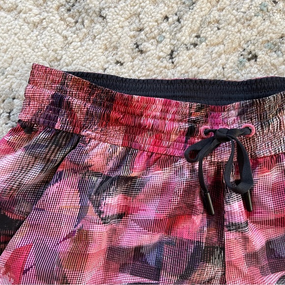 EUC Lululemon Shorts - Picture 2 of 9